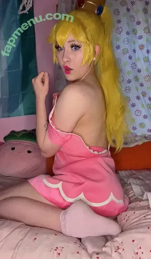  nude photo #0001