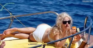 Pixie Lott / pixielott nude photo #0016