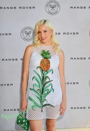 Pixie Lott / pixielott nude photo #0057