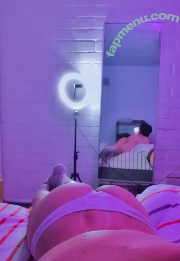 plopcarl nude photo #0014 (plopcarl)
