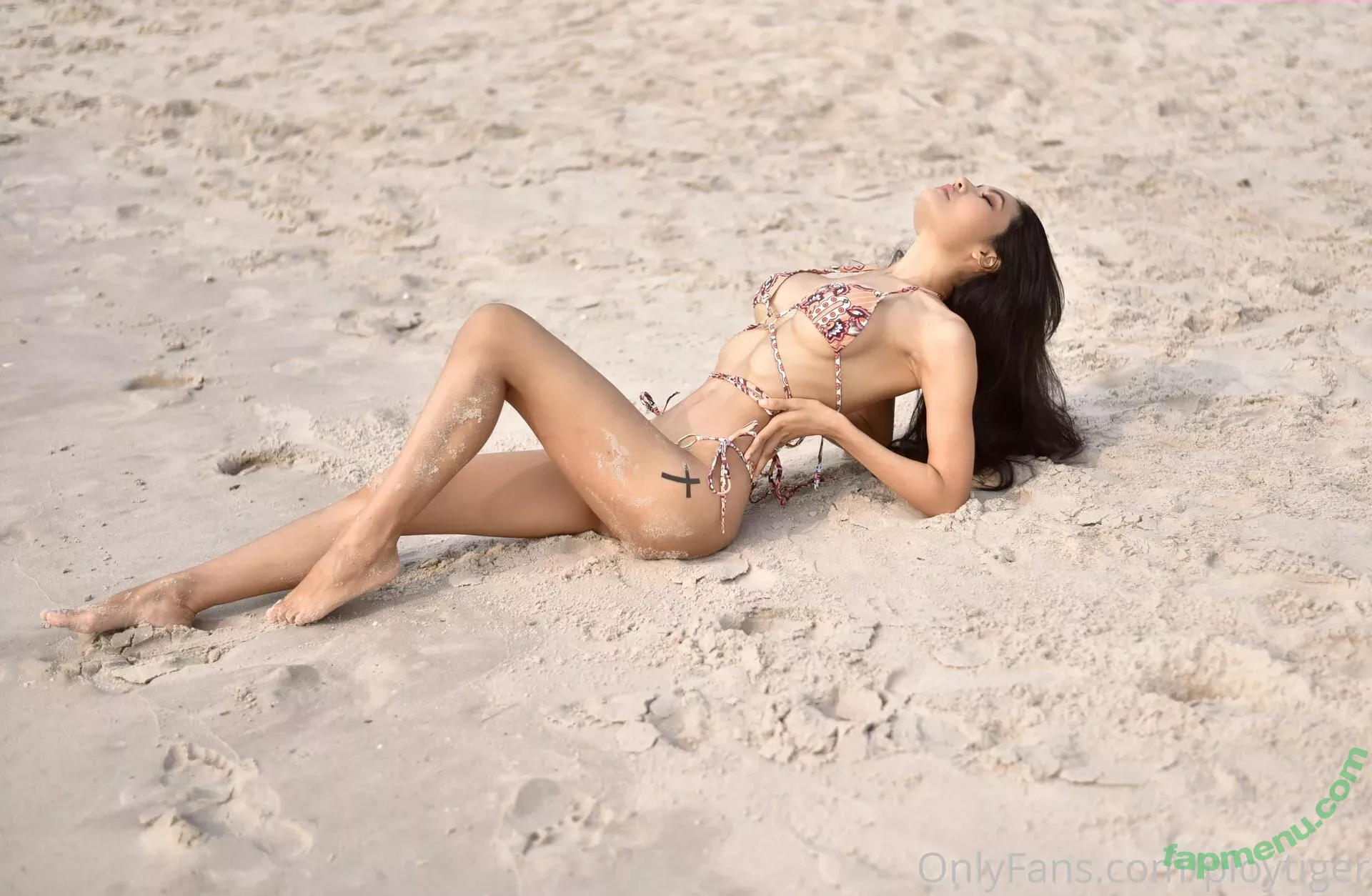 ploytiger nude photo #0008 (ploytigerstam)