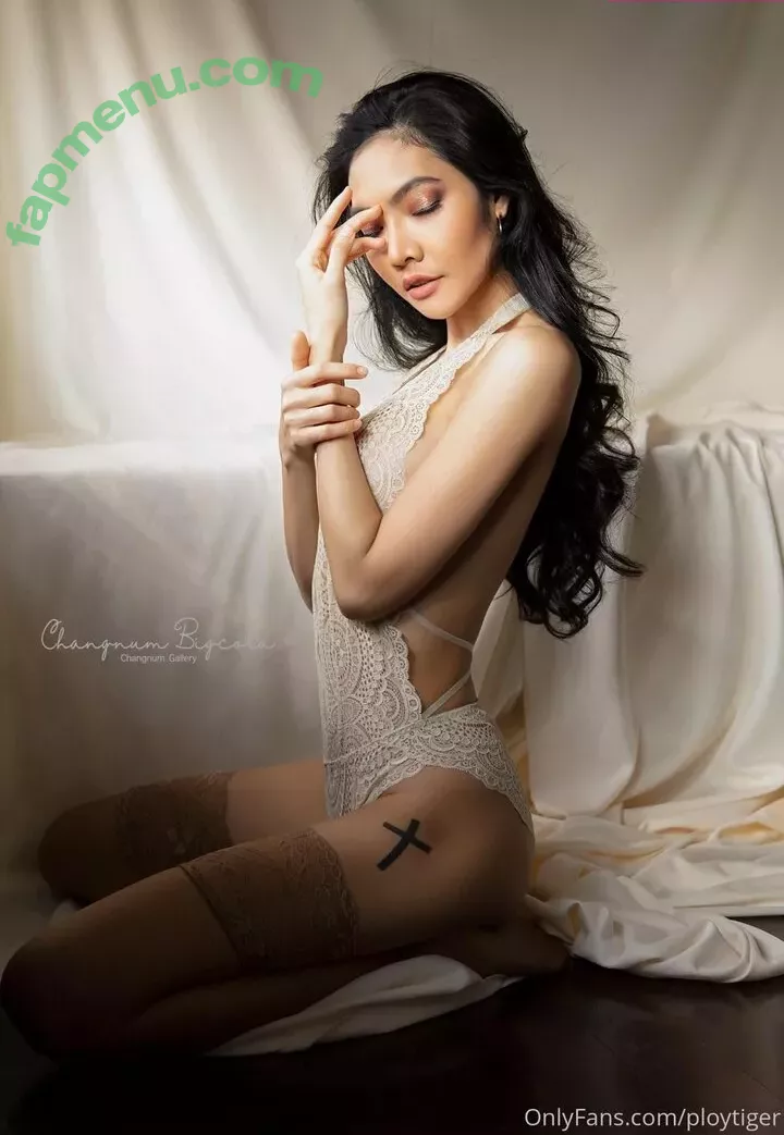 ploytiger nude photo #0010 (ploytigerstam)