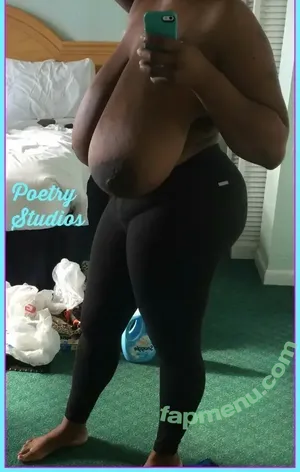  nude photo #0003
