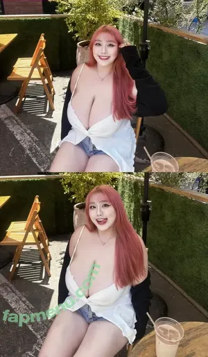  nude photo #0008