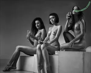 Polina Knyazeva / polushatolstusha nude photo #0798