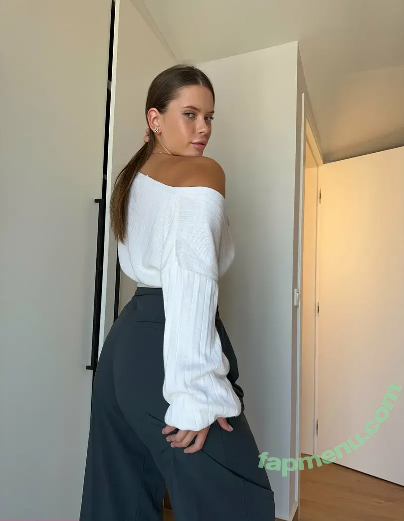 polinapearl nude photo #0013 (polinapearl)