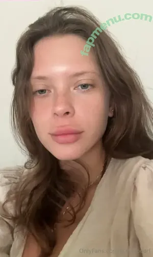  nude photo #0003