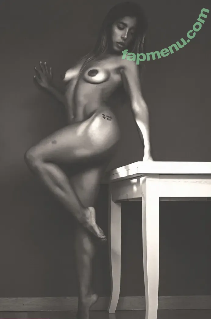 Polly Cardova nude photo #0008 (polly.cardova / pollycardova)