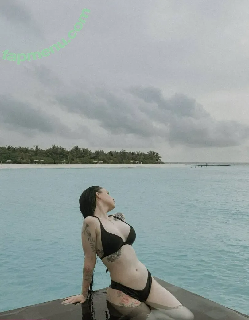 Polnalyubvi nude photo #0029 (Polnalyubvi)