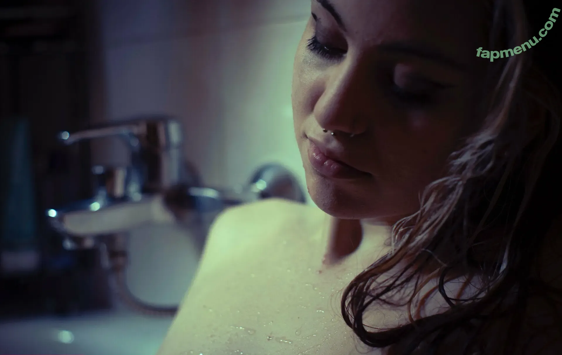 polverelunatica nude photo #0010 (polverelunatica)