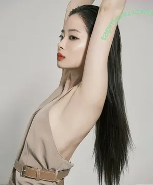pomegranate.jh / Ra Ji-hyeon 라지현 nude photo #0062