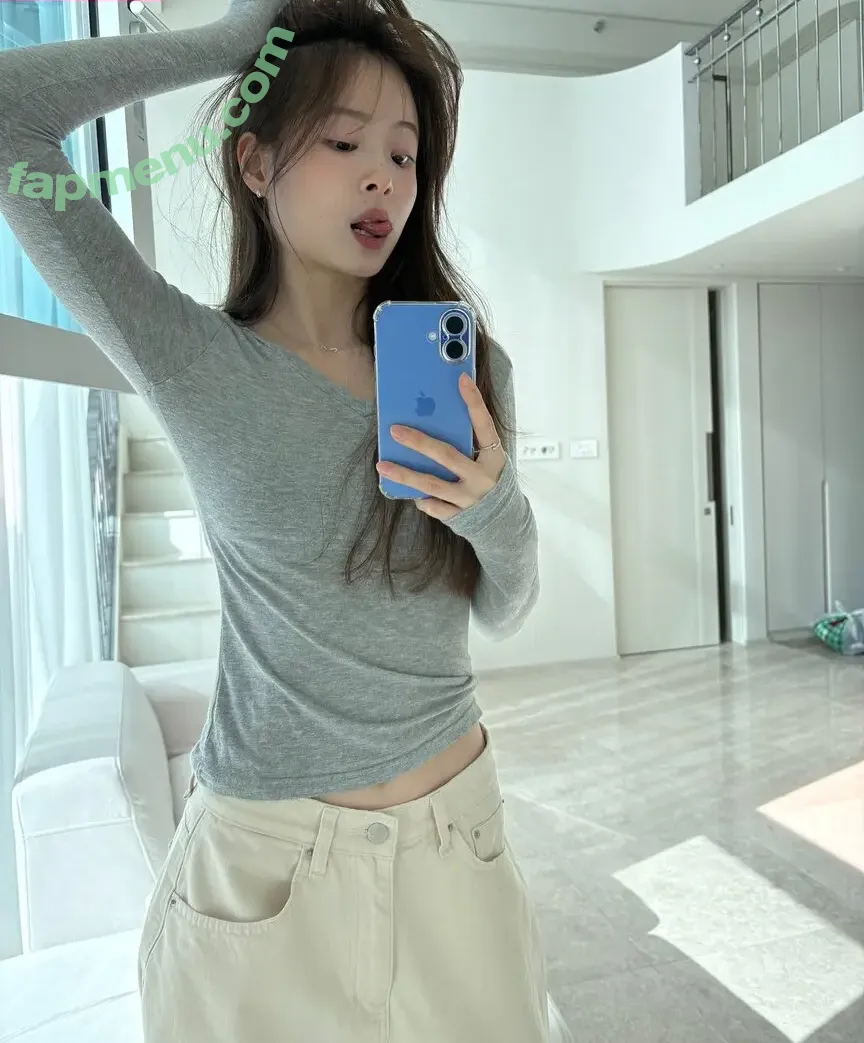 pomegranate.jh nude photo #0009 (Ra Ji-hyeon 라지현)