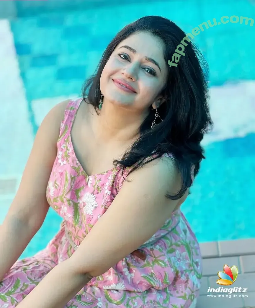 Poonam Bajwa nude photo #0032 (Poonam Bajwa)