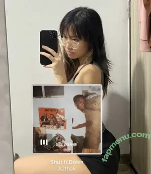  nude photo #0002