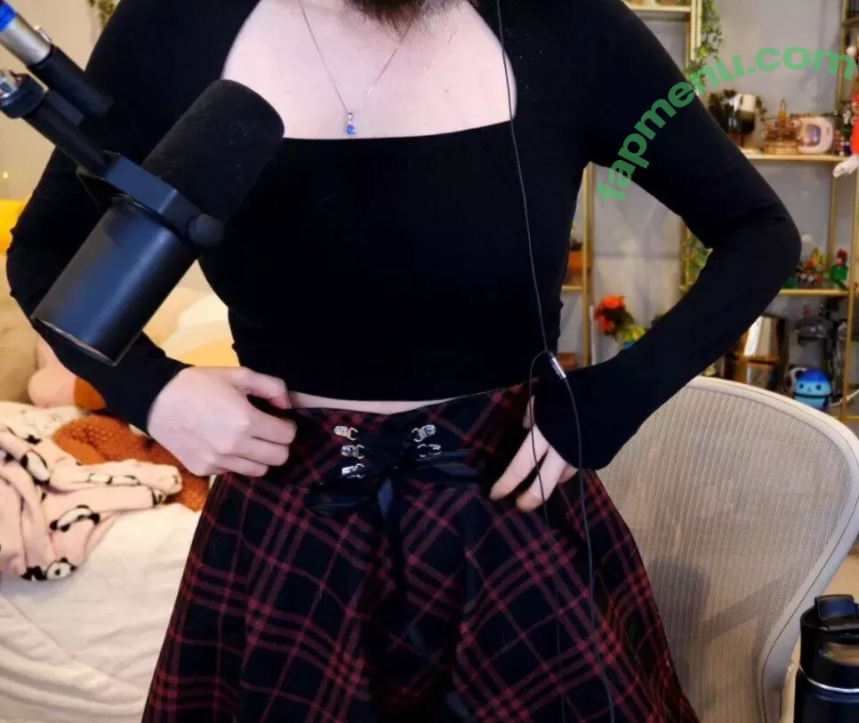 PotasticPanda nude photo #0027 (Jeannie / MXRPlays / mmoxreview / mxrlovesfans)