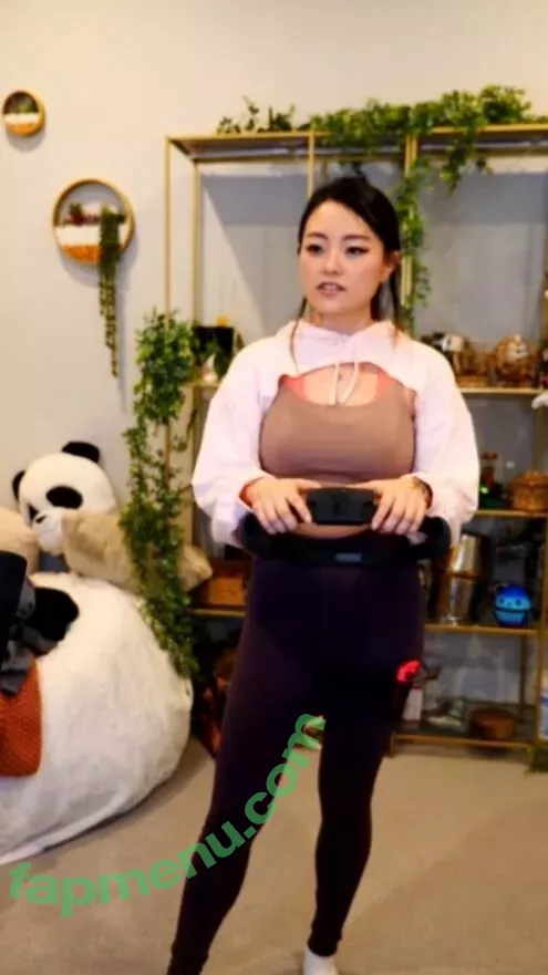 PotasticPanda nude photo #0034 (Jeannie / MXRPlays / mmoxreview / mxrlovesfans)