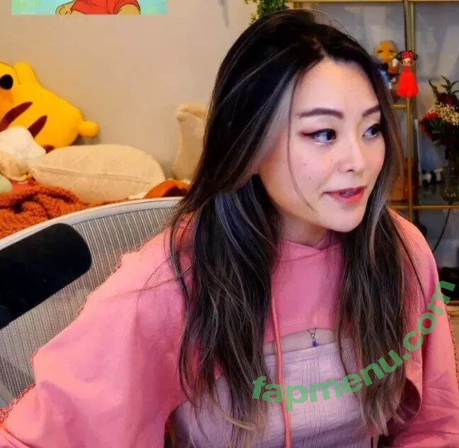 PotasticPanda nude photo #0054 (Jeannie / MXRPlays / mmoxreview / mxrlovesfans)