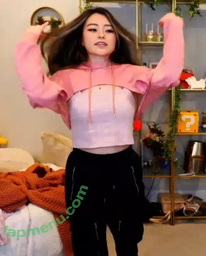 PotasticPanda nude photo #0057 (Jeannie / MXRPlays / mmoxreview / mxrlovesfans)