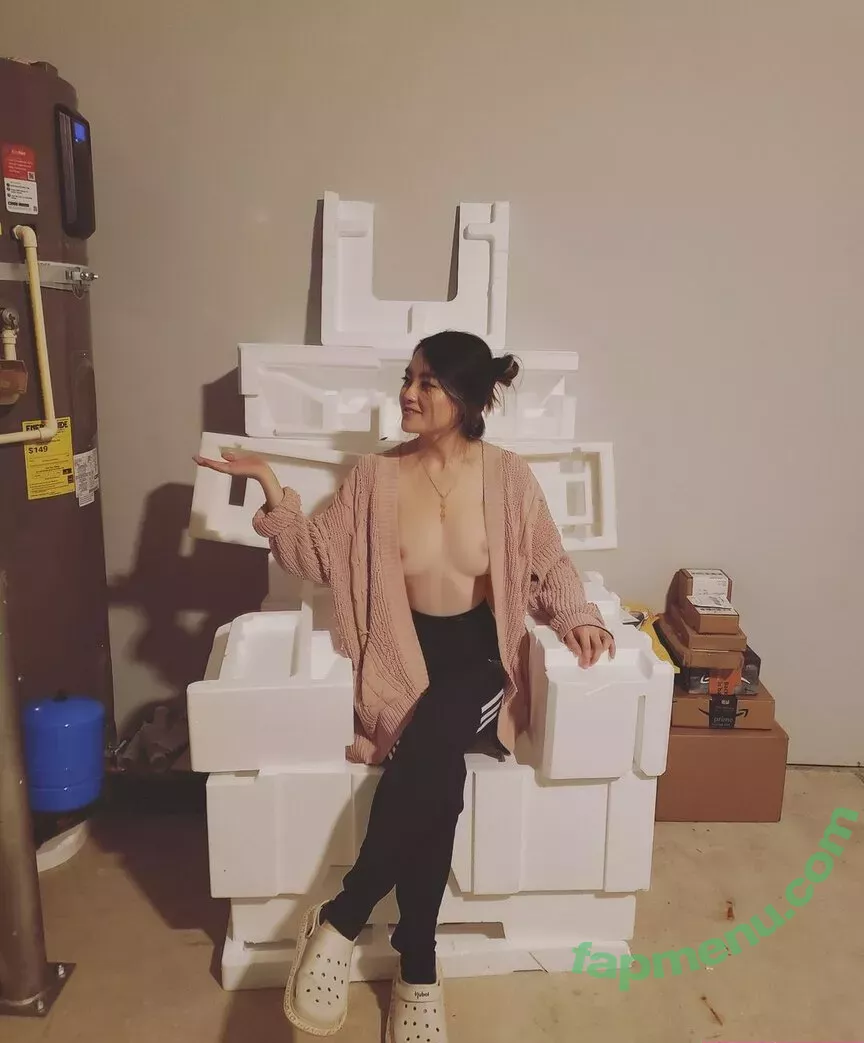 PotasticPanda nude photo #0104 (Jeannie / MXRPlays / mmoxreview / mxrlovesfans)