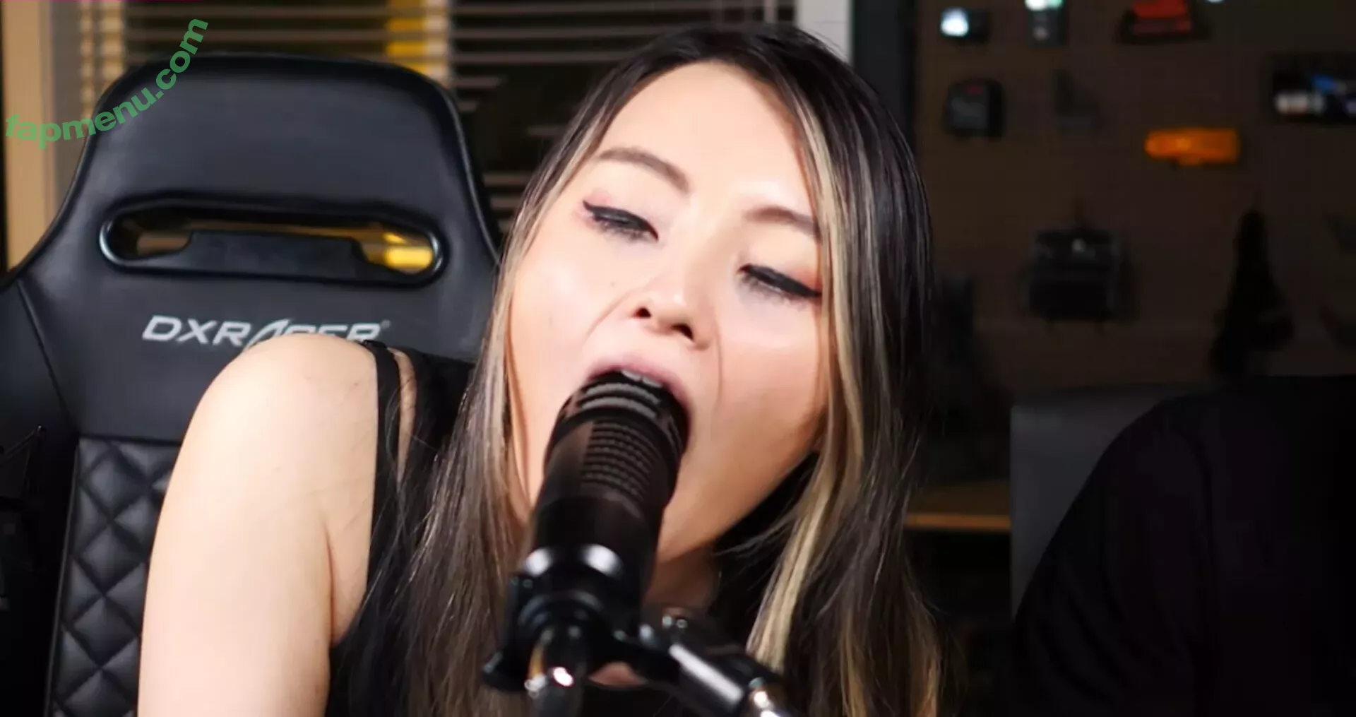 PotasticPanda nude photo #0150 (Jeannie / MXRPlays / mmoxreview / mxrlovesfans)