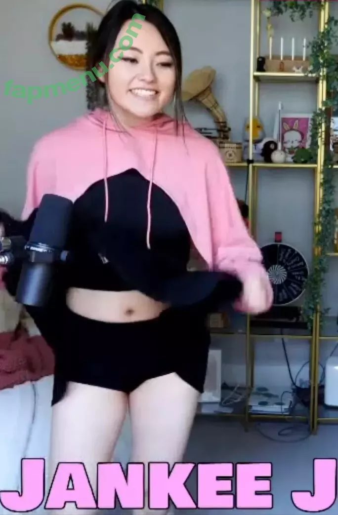 PotasticPanda nude photo #0196 (Jeannie / MXRPlays / mmoxreview / mxrlovesfans)