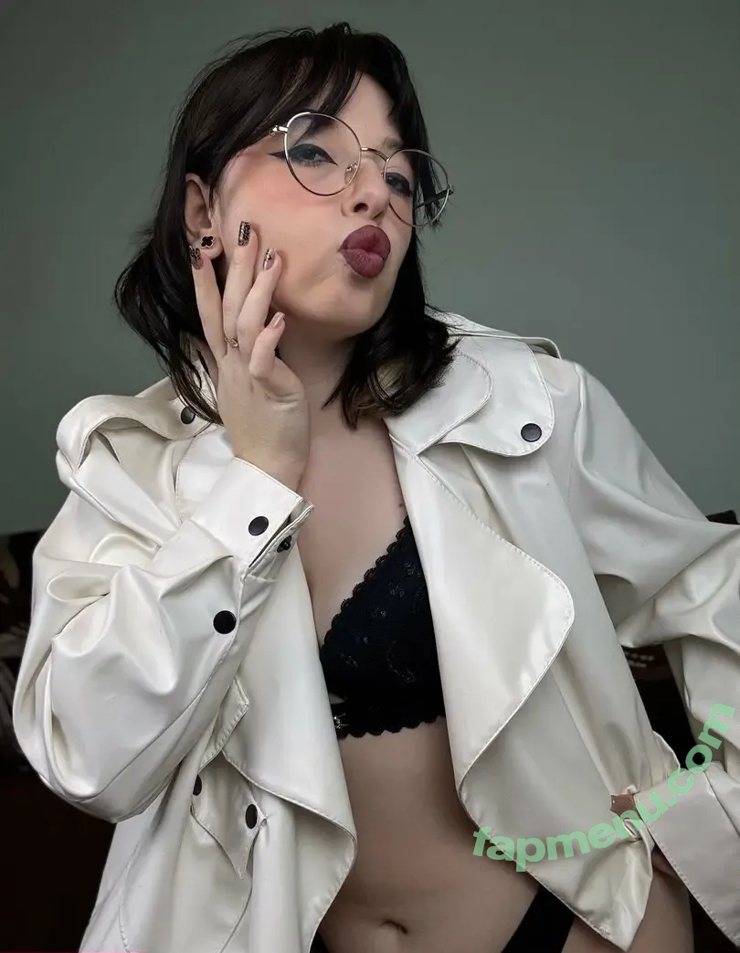 poutyrosee nude photo #0046 (pouty__official)