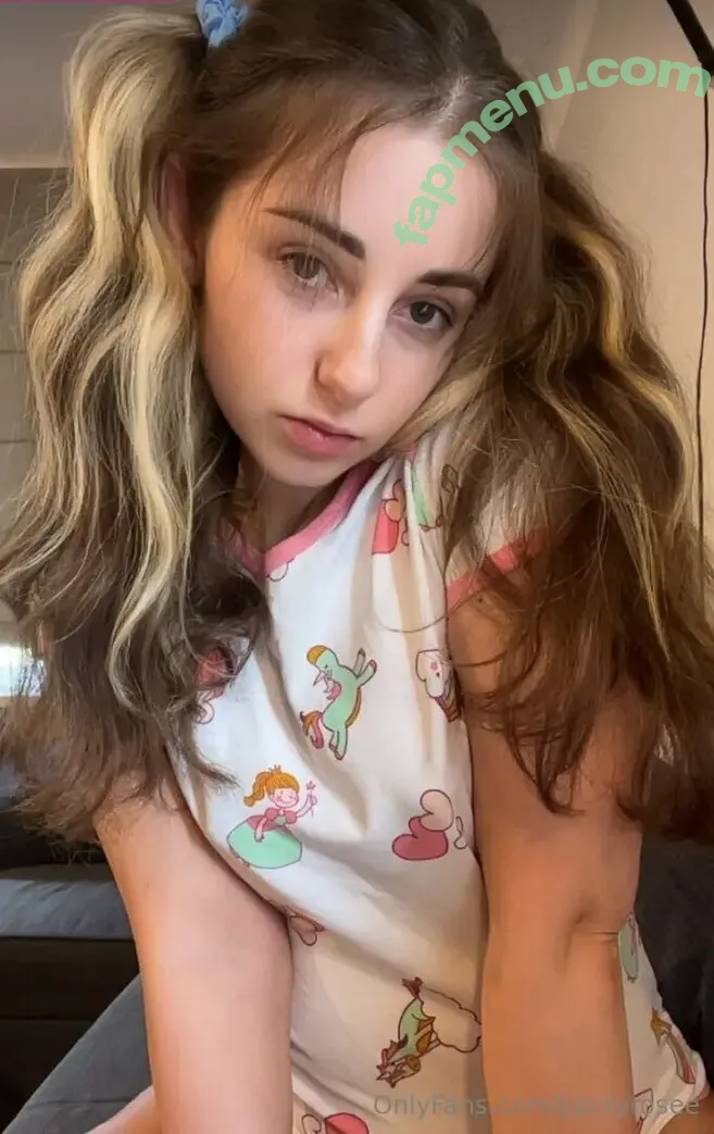 poutyrosee nude photo #0160 (pouty__official)