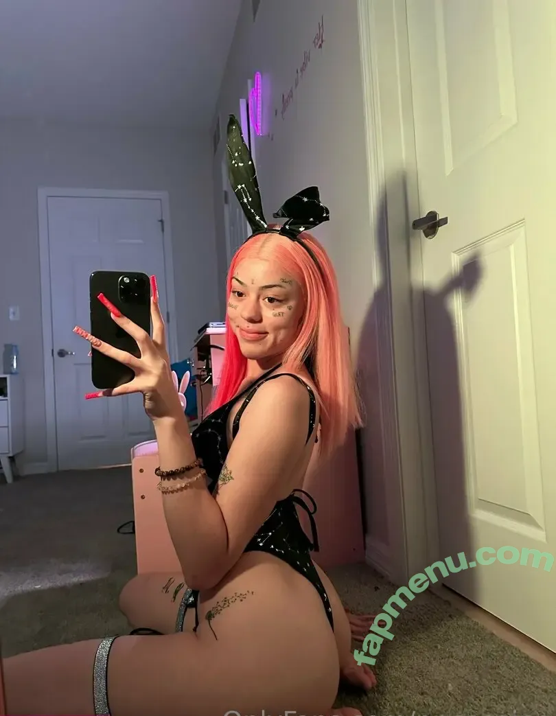 ppcocaine nude photo #0073 (Lilliane Catherine Diomi / ppcoca1ne / ppcocaine.ca)