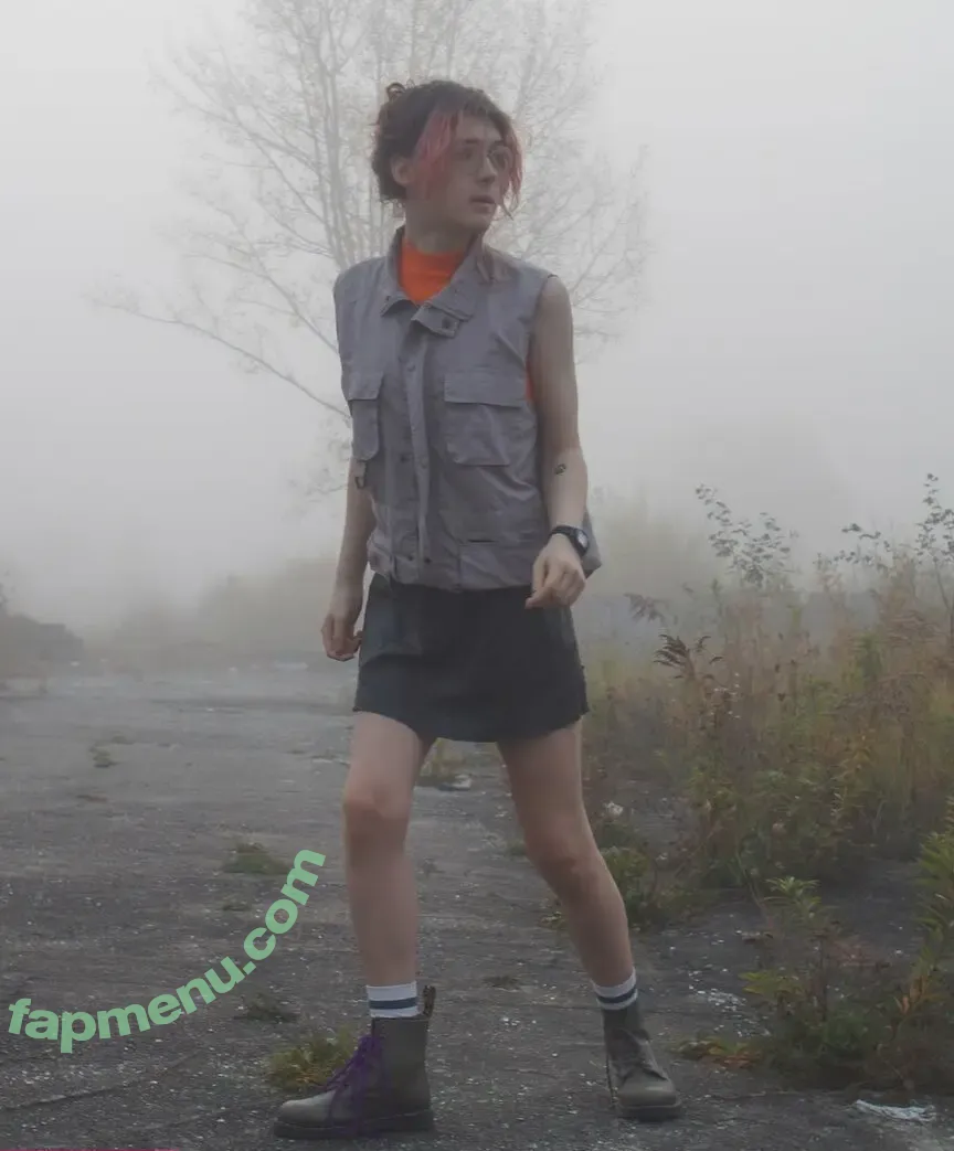 ppyremi nude photo #0001 (puppremi)