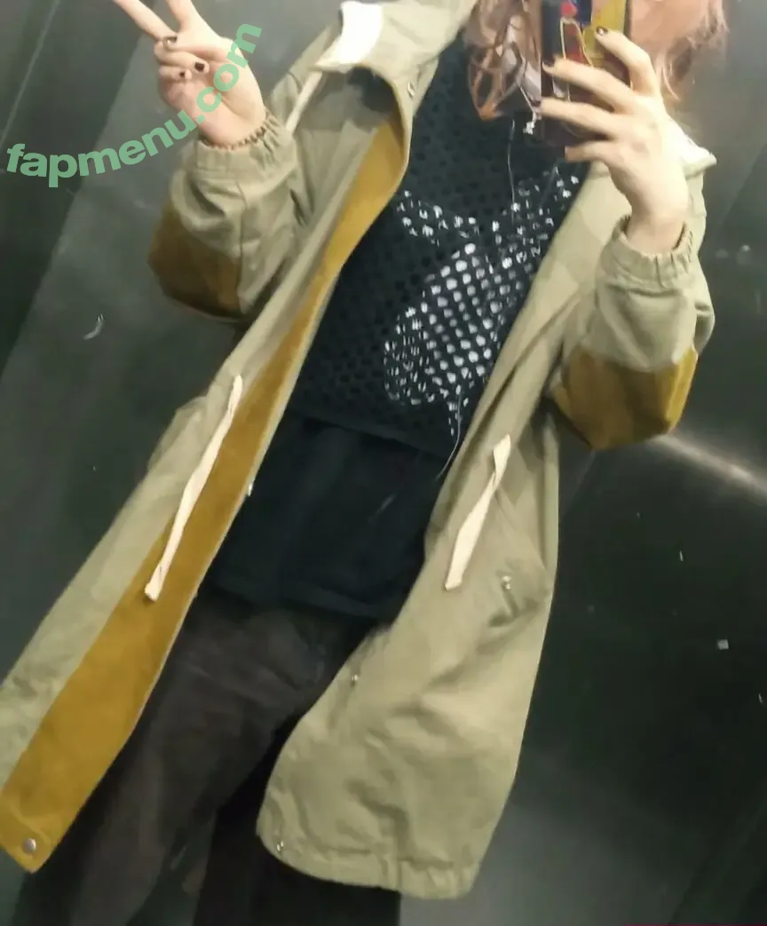 ppyremi nude photo #0010 (puppremi)