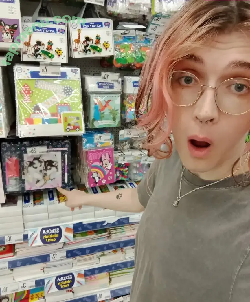 ppyremi nude photo #0012 (puppremi)