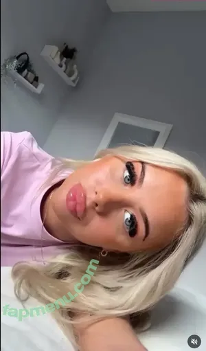  nude photo #0002