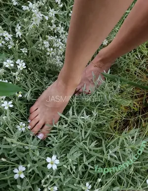 prettyfeet.prettyfeet / prettyfeet_creations nude photo #0003