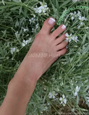 prettyfeet.prettyfeet / prettyfeet_creations nude photo #0006