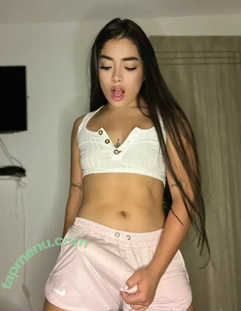 princess_p1xie nude photo #0003 (princess_pixie)