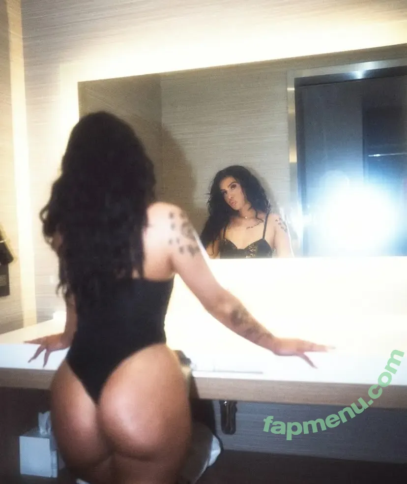 Princess_tatiiii nude photo #0021 ( / Faith_lrose / Tati_lrose)