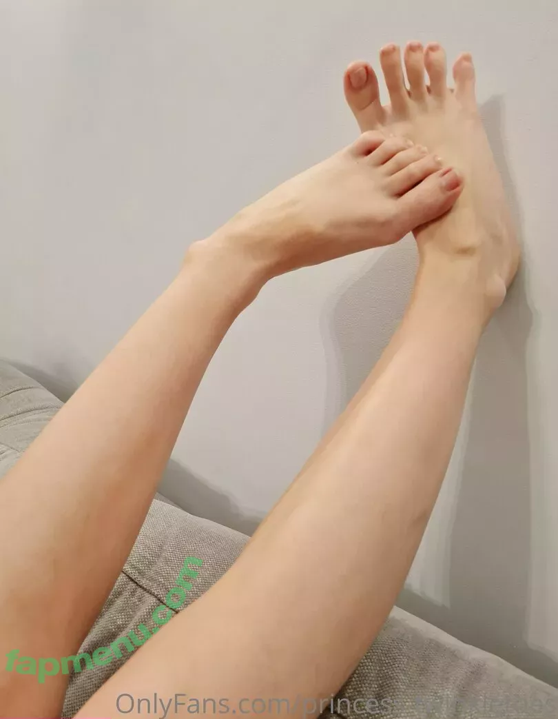 princess-twinkletoes nude photo #0066 (_princesstwinkletoes_)