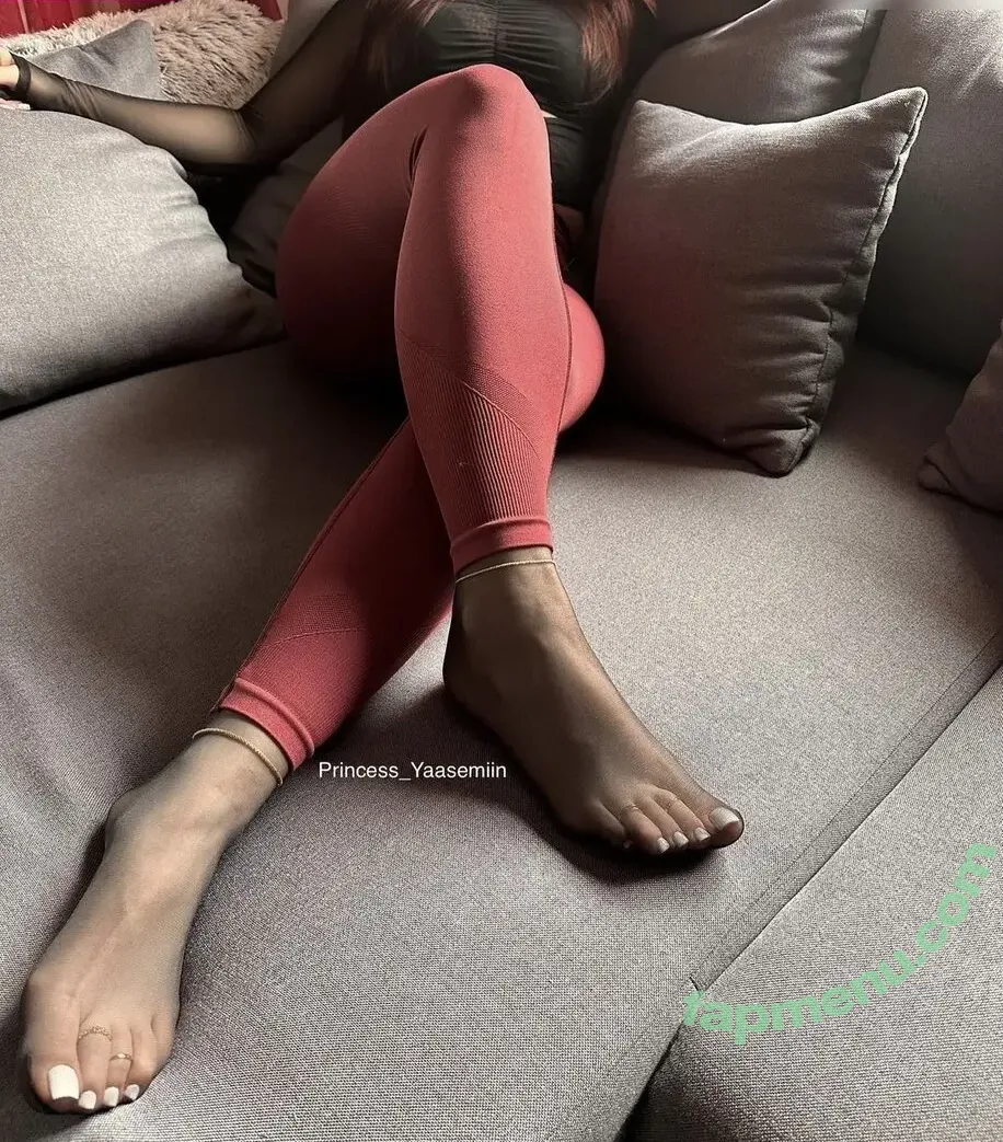 Princess Yasemin nude photo #0003 (Princess Yasemin)
