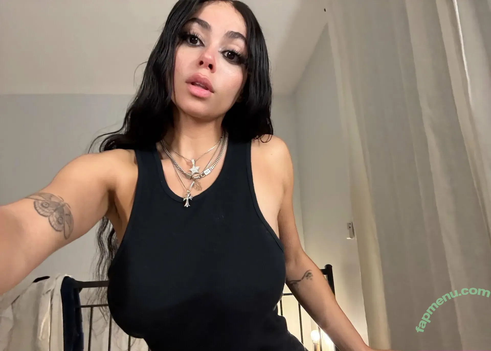 princessavanessa nude photo #0070 (princessavanessa)