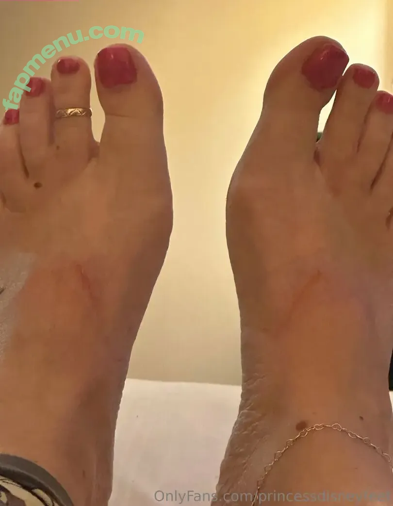 princessdisneyfeet nude photo #0024 (princessdisneyfeet)