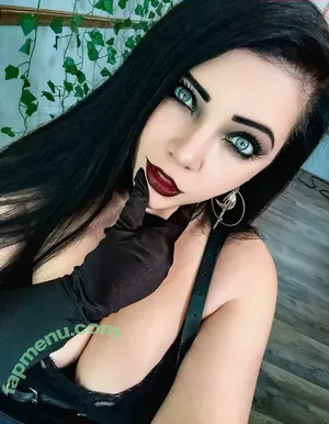 Princessgothicbean / flickmybeann nude photo #0032