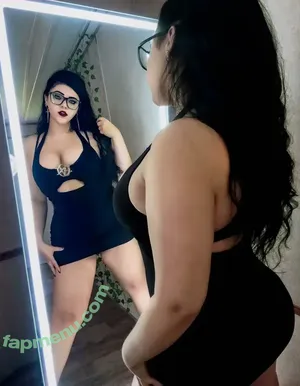 Princessgothicbean / flickmybeann nude photo #0036
