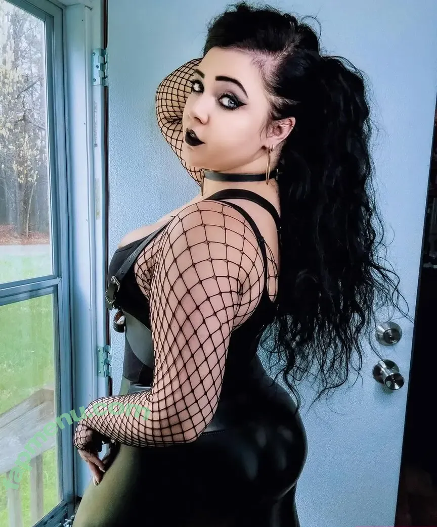 Princessgothicbean nude photo #0010 (flickmybeann)