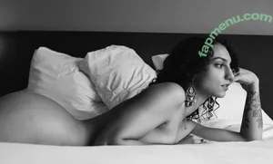 princessvilynna / princess_evilyn nude photo #0006