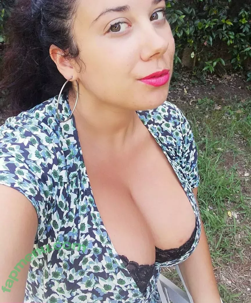 princygiuls nude photo #0073 (therealprincygiuls)