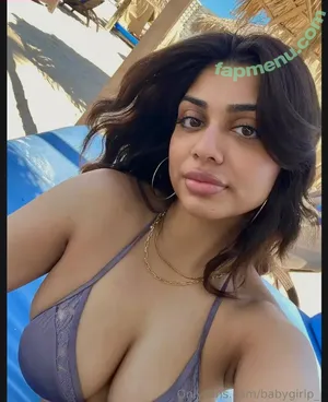 Priya Ares / Priyanka Ares / babygirlp_ / pri_ncxss / priyankaares nude photo #0001