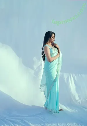 Priyamani / pillumani nude photo #0024