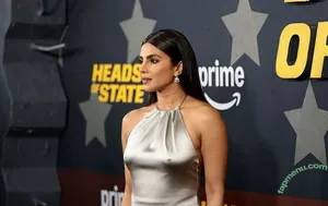 Priyanka Chopra / officialsherlynchopra / priyankachopra nude photo #0210