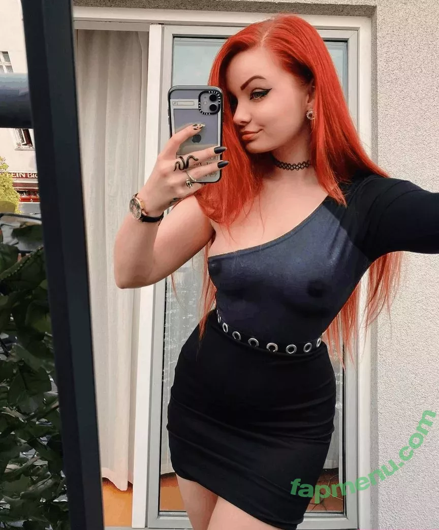 Proxyfox nude photo #0002 (Amaliuz)
