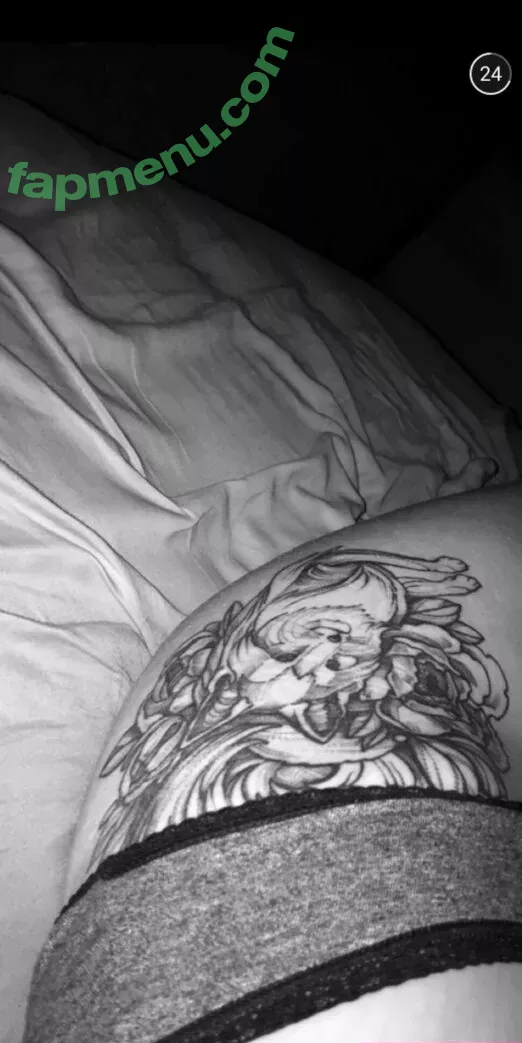 Proxyfox nude photo #0100 (Amaliuz)